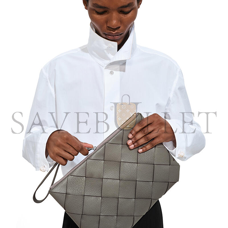 B0tt*ga Ven*ta DIAGO LARGE POUCH 795632V4FV11638 (33*23*2cm)